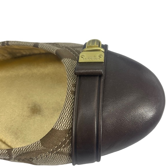 Coach Delphine Signature Ballet Flats Size 8.5 Brown Khaki Buckle Detail - Picture 8 of 13
